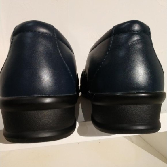 Propet Women's Maya Mary Jane Orthopedic Shoe - Picture 3 of 6